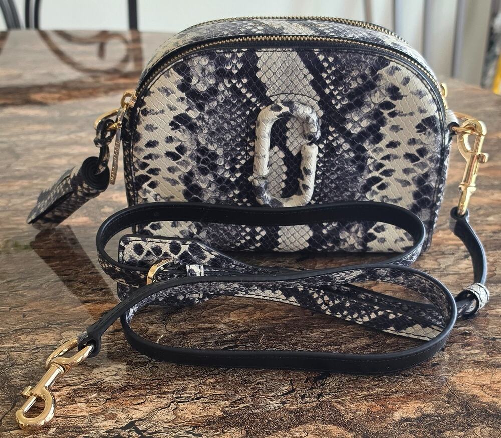 Marc Jacobs E-Shutter Snake Embossed Leather Crossbody Bag H155L01SP22